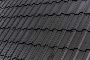 Read more about the article 5 Signs It’s Time to Replace Your Roof