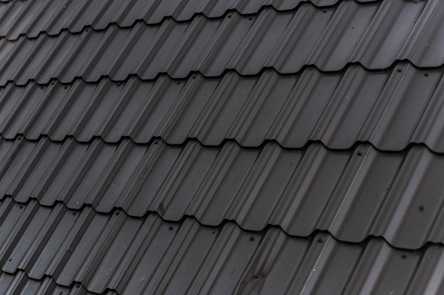 5 Signs It’s Time to Replace Your Roof